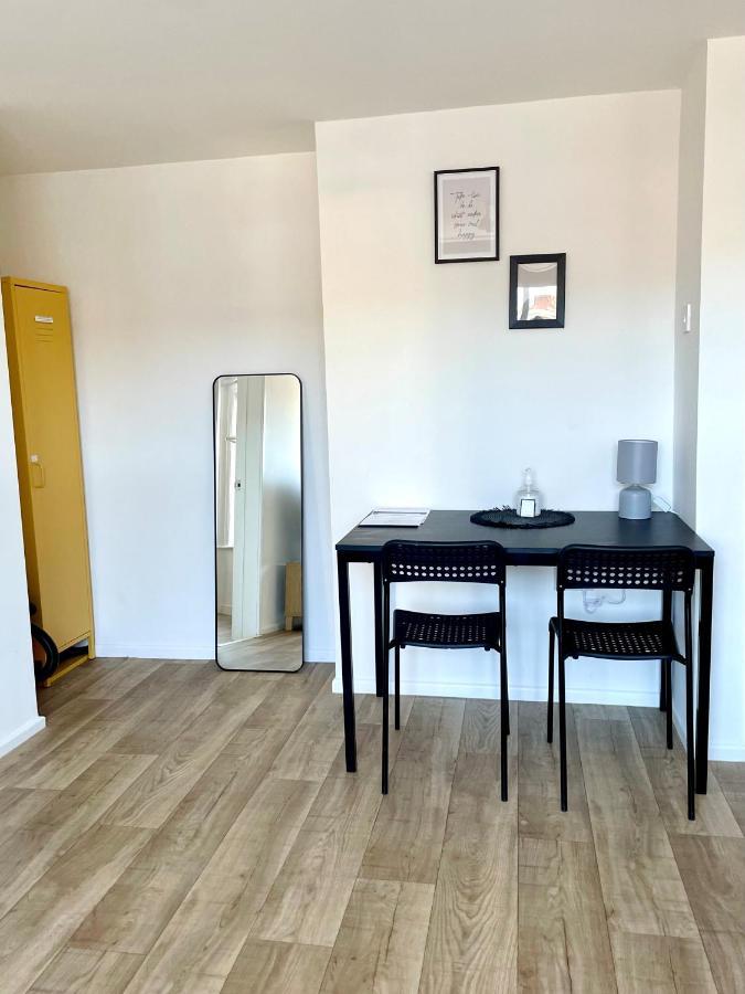 Central, Bright & Spacious Apartment - Parking Included Bournemouth Exterior photo